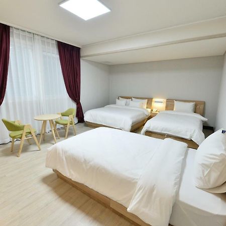 Gwangju Tourist Hotel Gwangju Metropolitan City Esterno foto