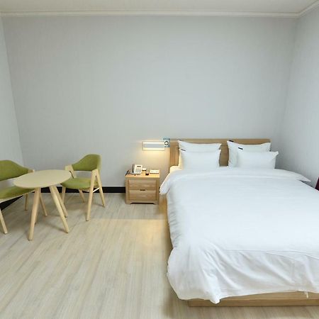Gwangju Tourist Hotel Gwangju Metropolitan City Esterno foto