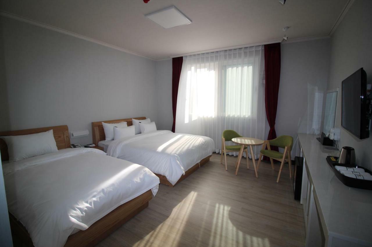 Gwangju Tourist Hotel Gwangju Metropolitan City Esterno foto