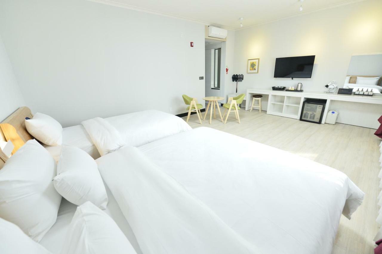 Gwangju Tourist Hotel Gwangju Metropolitan City Esterno foto