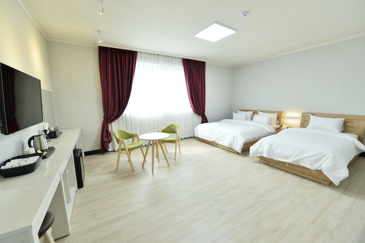 Gwangju Tourist Hotel Gwangju Metropolitan City Esterno foto